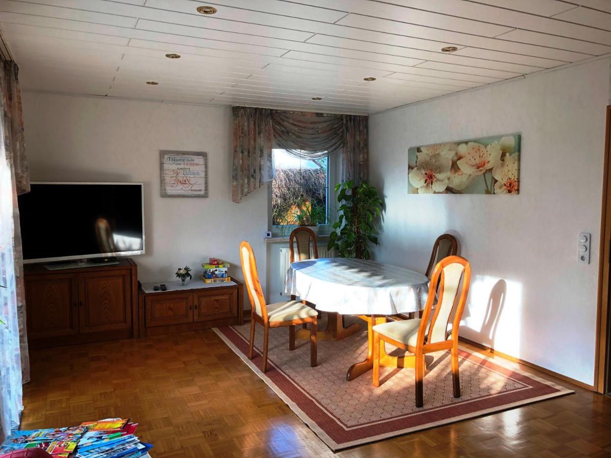 Ferienwohnung Am Wald - Naehe Funpark Цирндорф Екстериор снимка