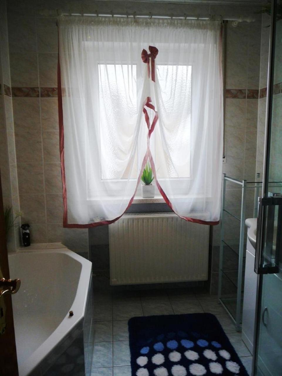 Ferienwohnung Am Wald - Naehe Funpark Цирндорф Екстериор снимка
